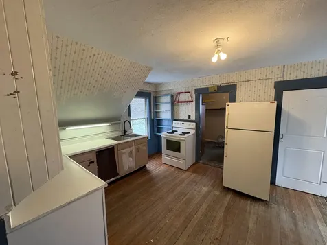 194 Charles Street Lyndon VT 05851