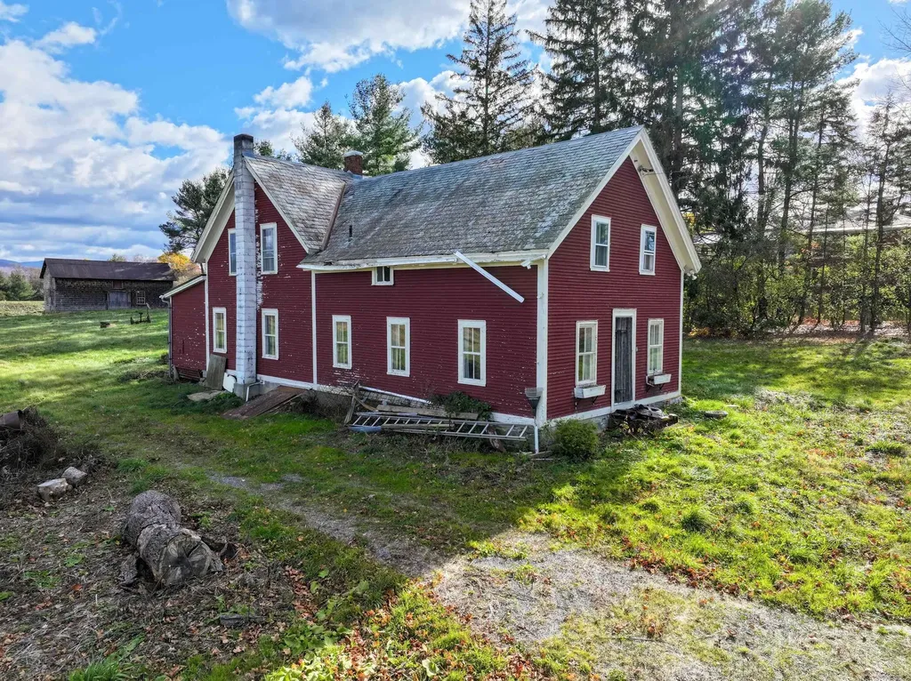 1332 Cider Mill Road Cornwall VT 05753