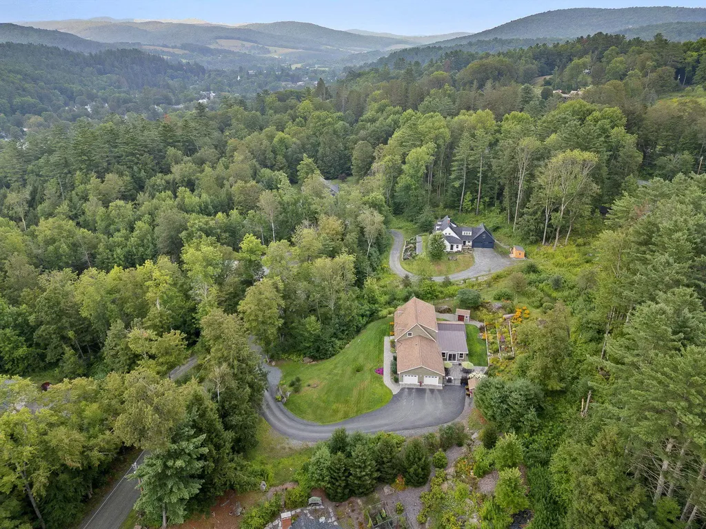125 Shurtleff Lane Woodstock VT 05091
