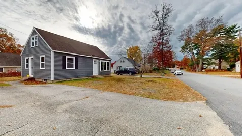 97 Linton Street Nashua NH 03060