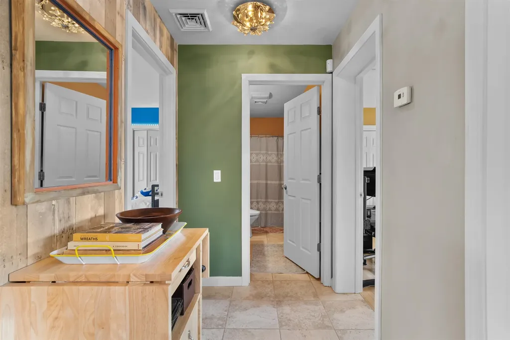 35 Barefoot Cottage Road Wells ME 04090