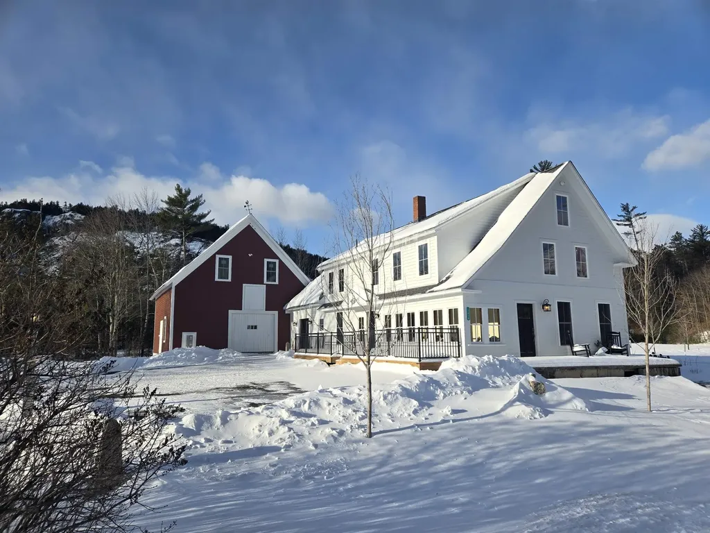 3610 West Side Road Conway NH 03860