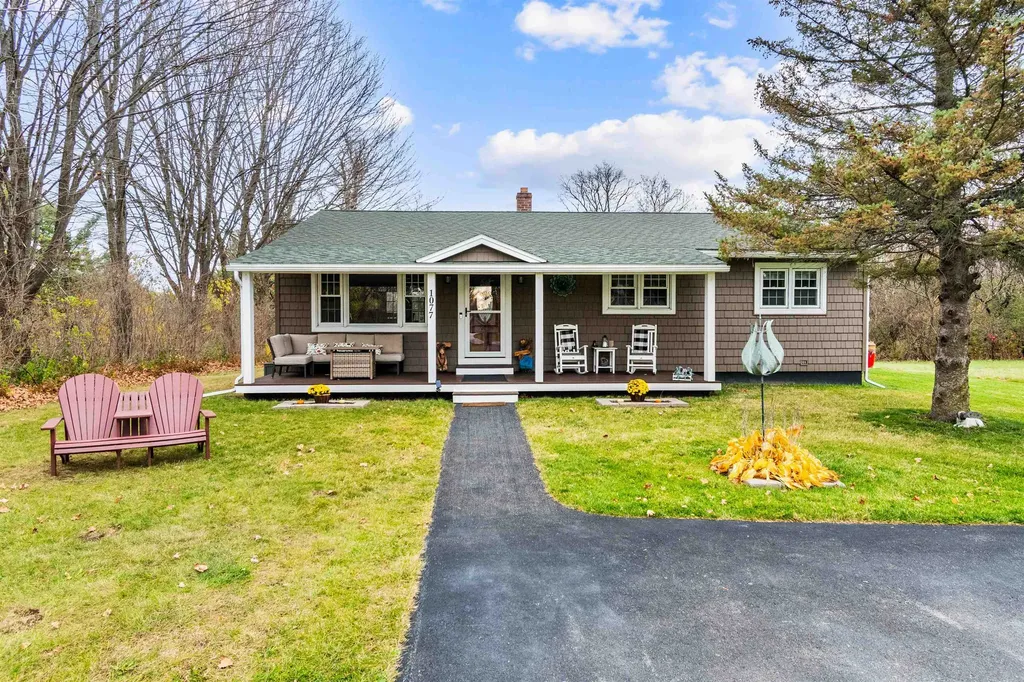 1077 Falls Road Shelburne VT 05482