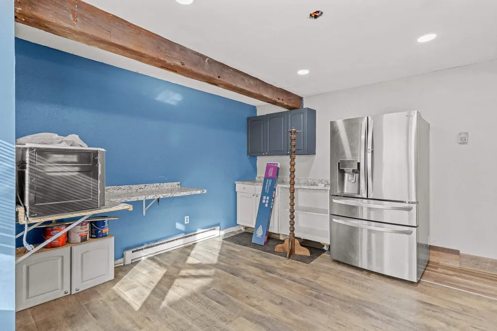 128 Roberts Hill Road Claremont NH 03743