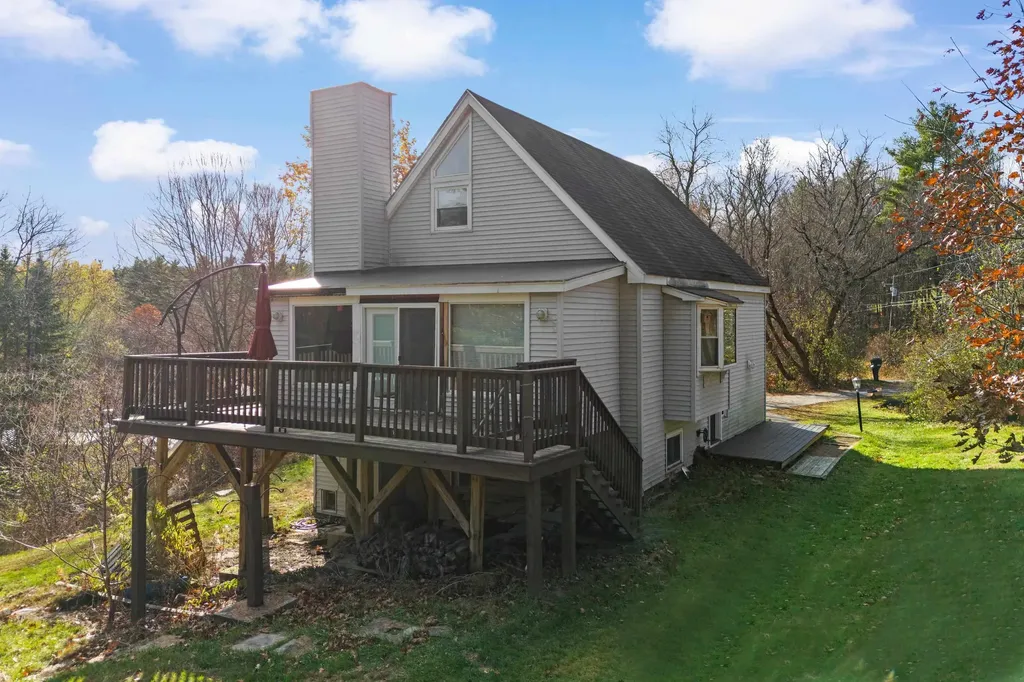 128 Roberts Hill Road Claremont NH 03743