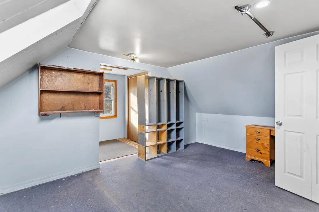 128 Roberts Hill Road Claremont NH 03743