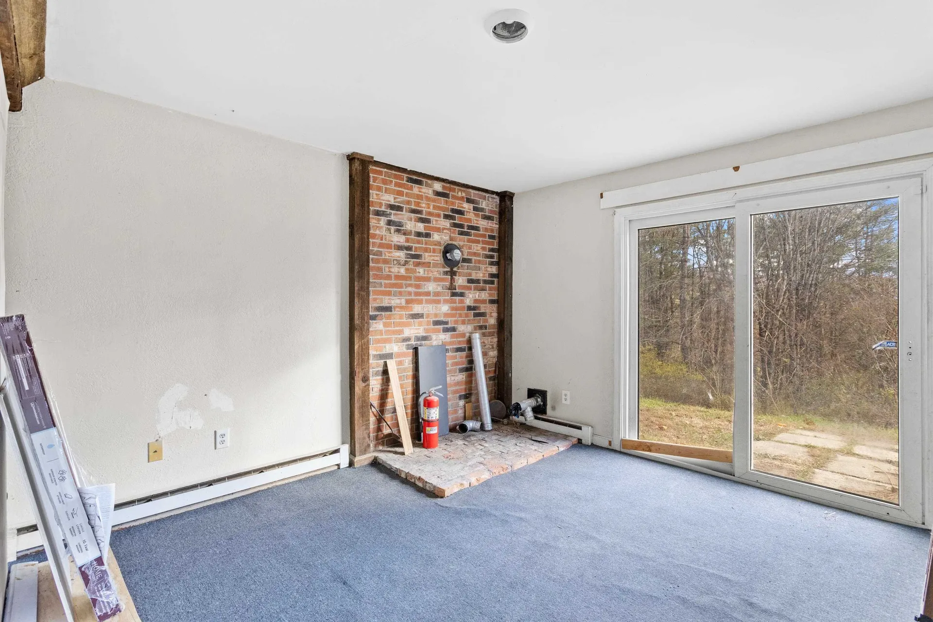 128 Roberts Hill Road Claremont NH 03743