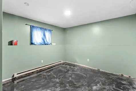 128 Roberts Hill Road Claremont NH 03743