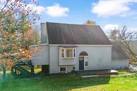 128 Roberts Hill Road Claremont NH 03743