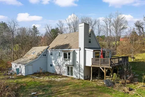 128 Roberts Hill Road Claremont NH 03743