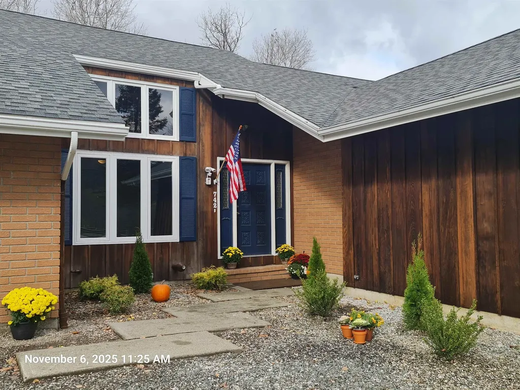 742 Highland Avenue Newport City VT 05855