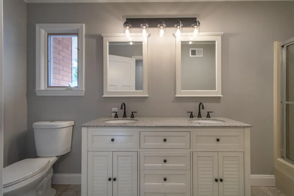 742 Highland Avenue Newport City VT 05855