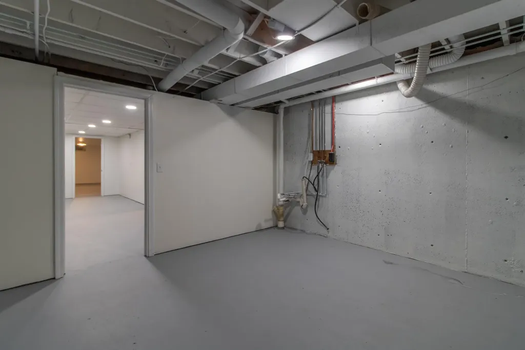 742 Highland Avenue Newport City VT 05855