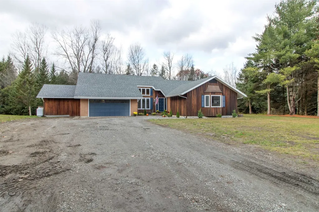 742 Highland Avenue Newport City VT 05855