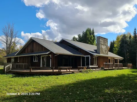 742 Highland Avenue Newport City VT 05855