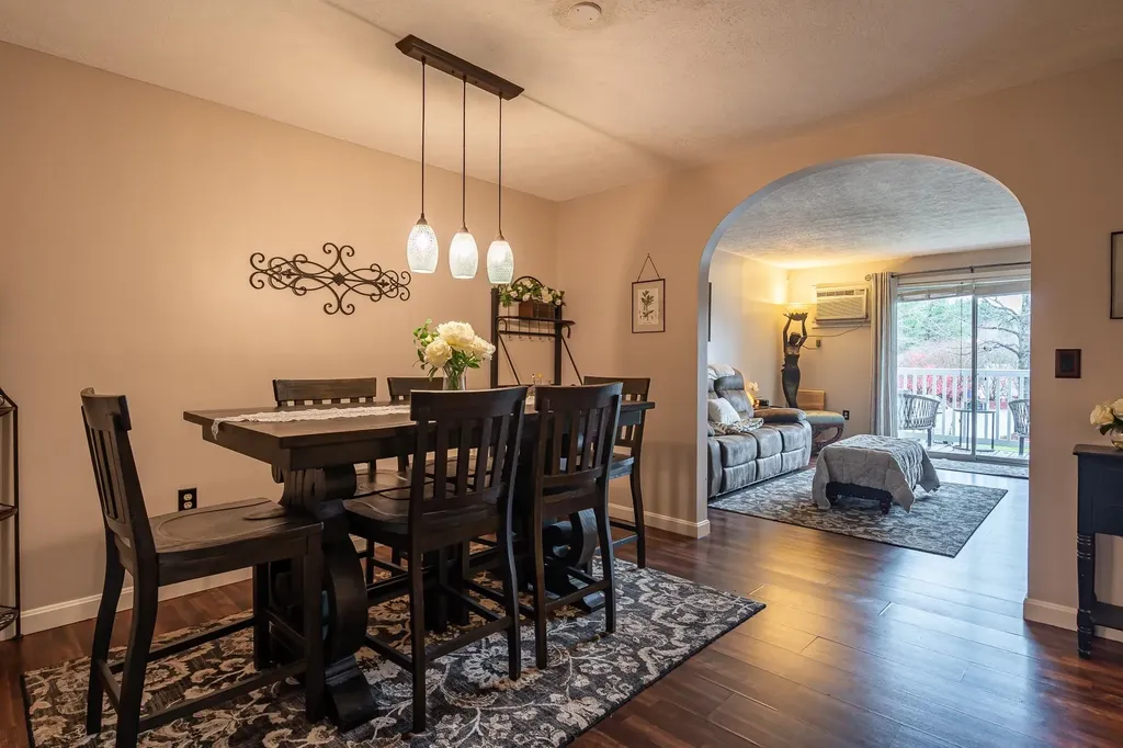 11 Timberwood Drive Goffstown NH 03045