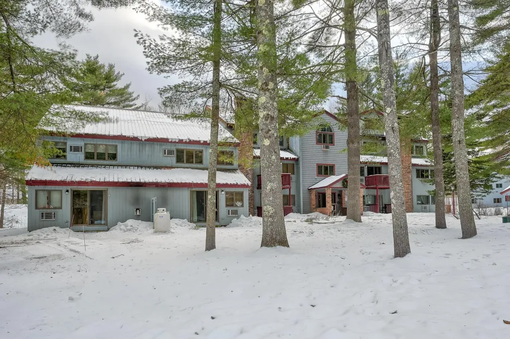 8H River Run Drive Bartlett NH 03812