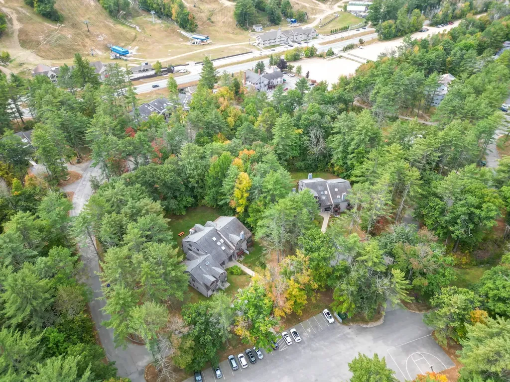 8H River Run Drive Bartlett NH 03812