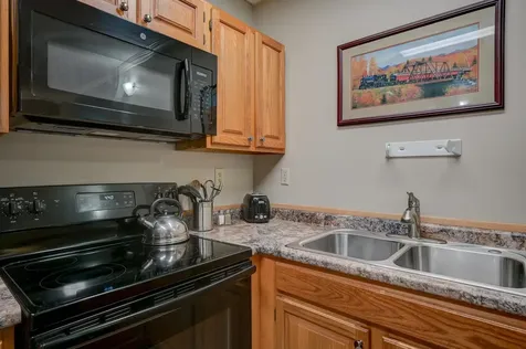 8H River Run Drive Bartlett NH 03812