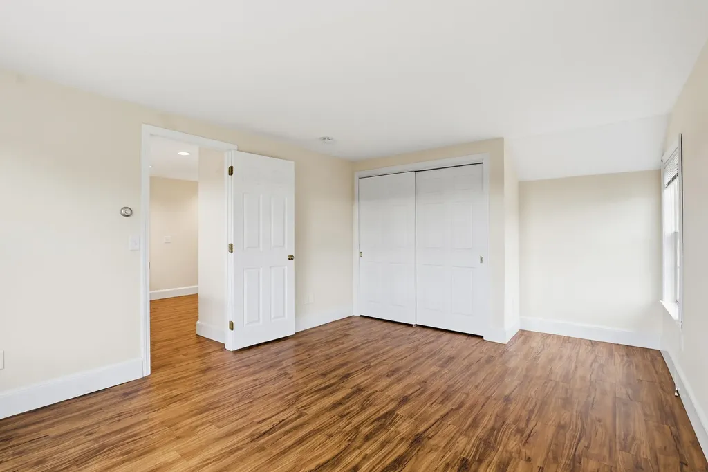 10 Highland Ridge Road New London NH 03257