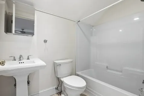 10 Highland Ridge Road New London NH 03257