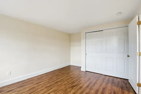 10 Highland Ridge Road New London NH 03257