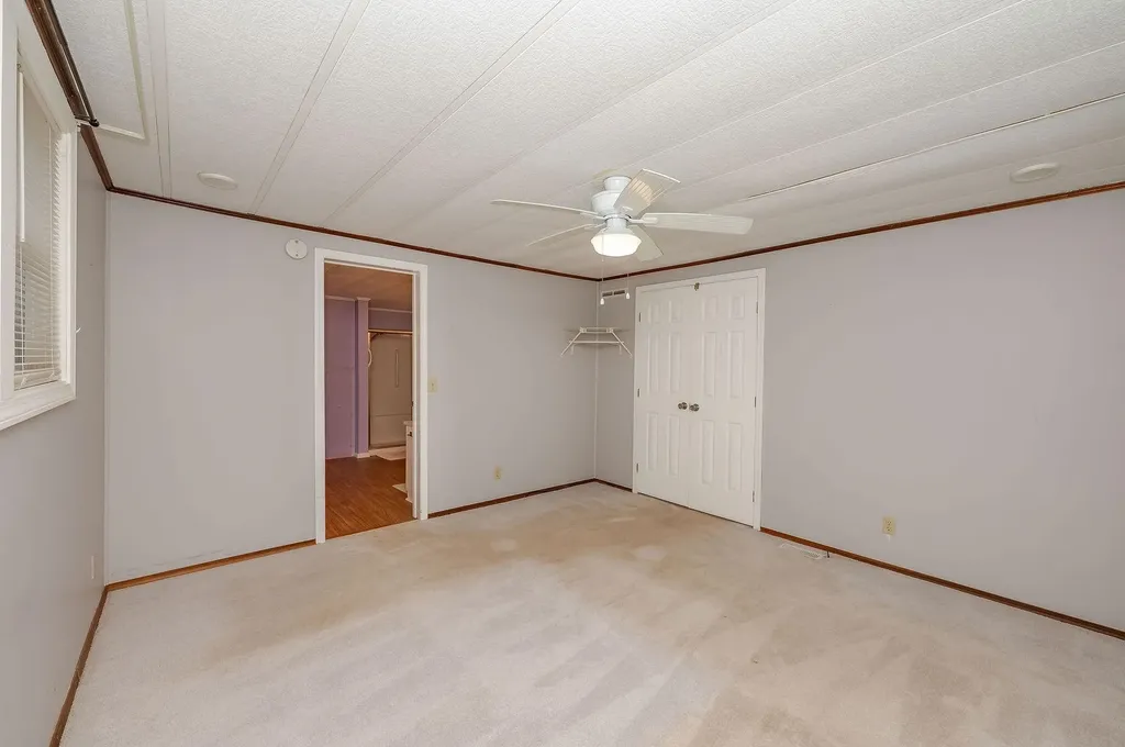 5 Bermuda Lane Rochester NH 03867