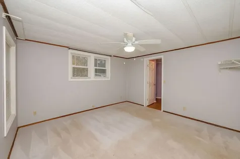 5 Bermuda Lane Rochester NH 03867