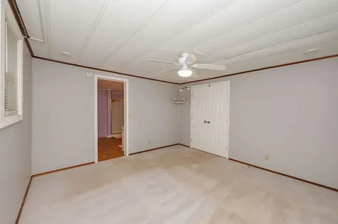 5 Bermuda Lane Rochester NH 03867