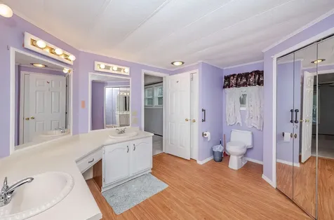 5 Bermuda Lane Rochester NH 03867