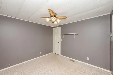 5 Bermuda Lane Rochester NH 03867