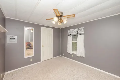 5 Bermuda Lane Rochester NH 03867