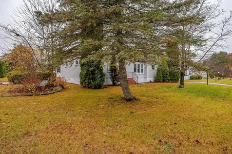 5 Bermuda Lane Rochester NH 03867