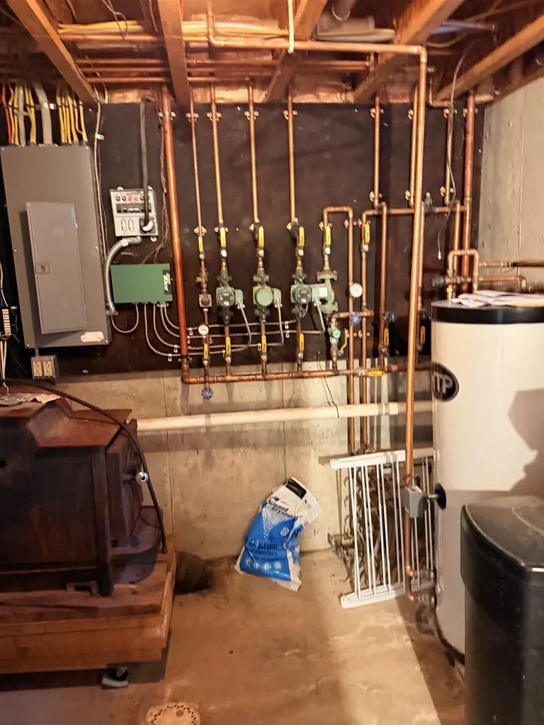 682 E. Manchester Road Manchester VT 05255