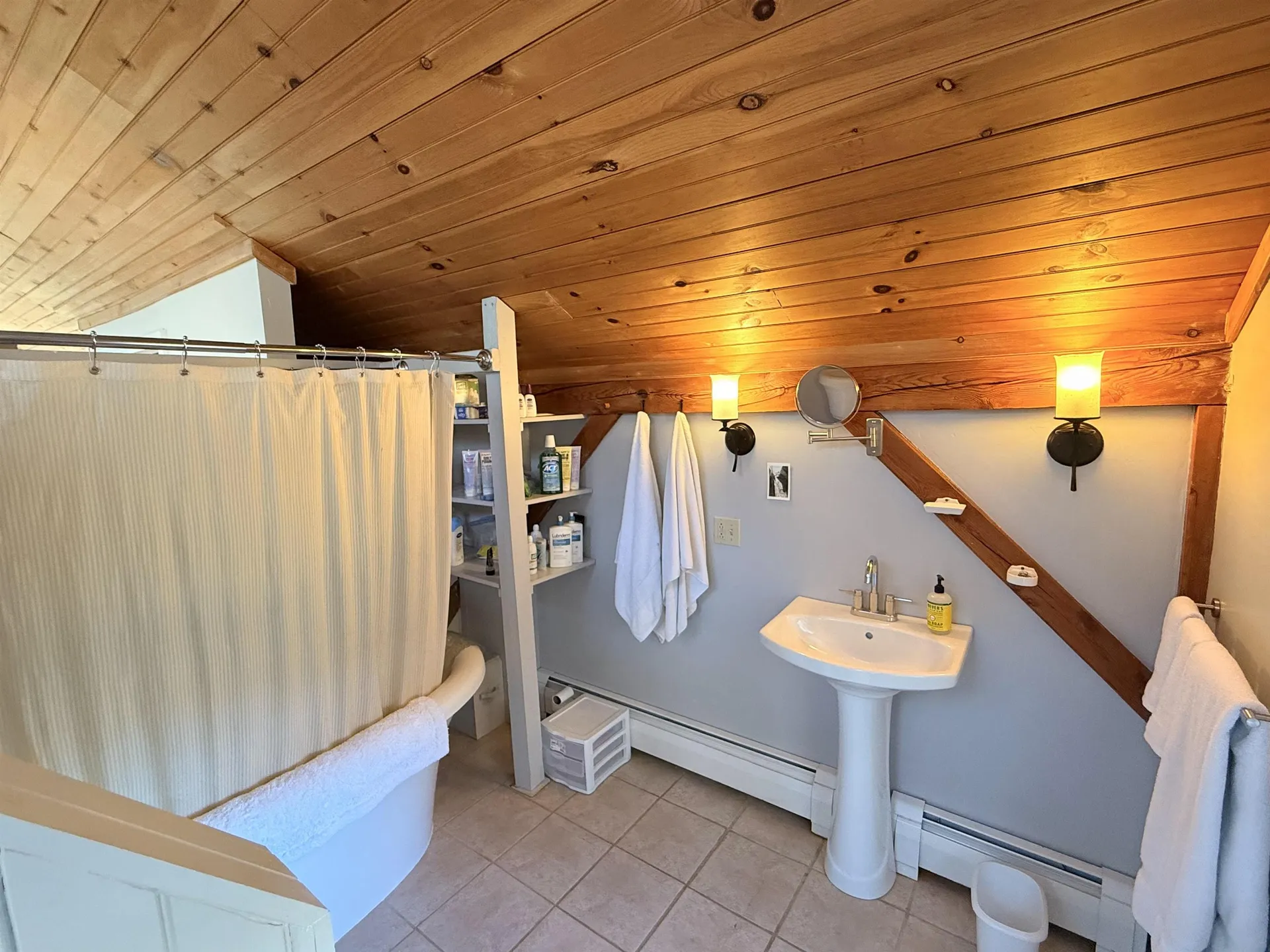 682 E. Manchester Road Manchester VT 05255