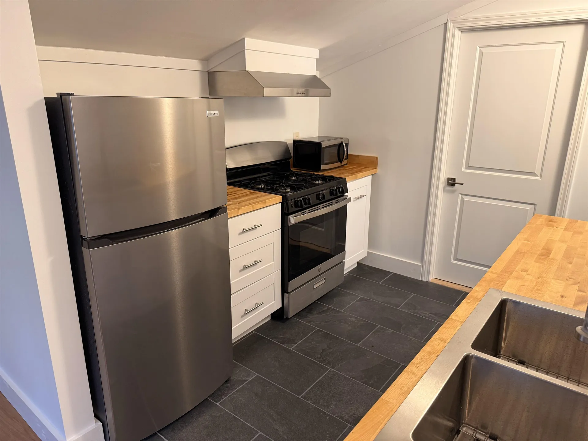 682 E. Manchester Road Manchester VT 05255