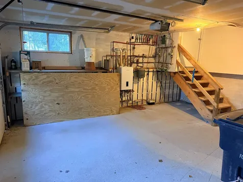 682 E. Manchester Road Manchester VT 05255