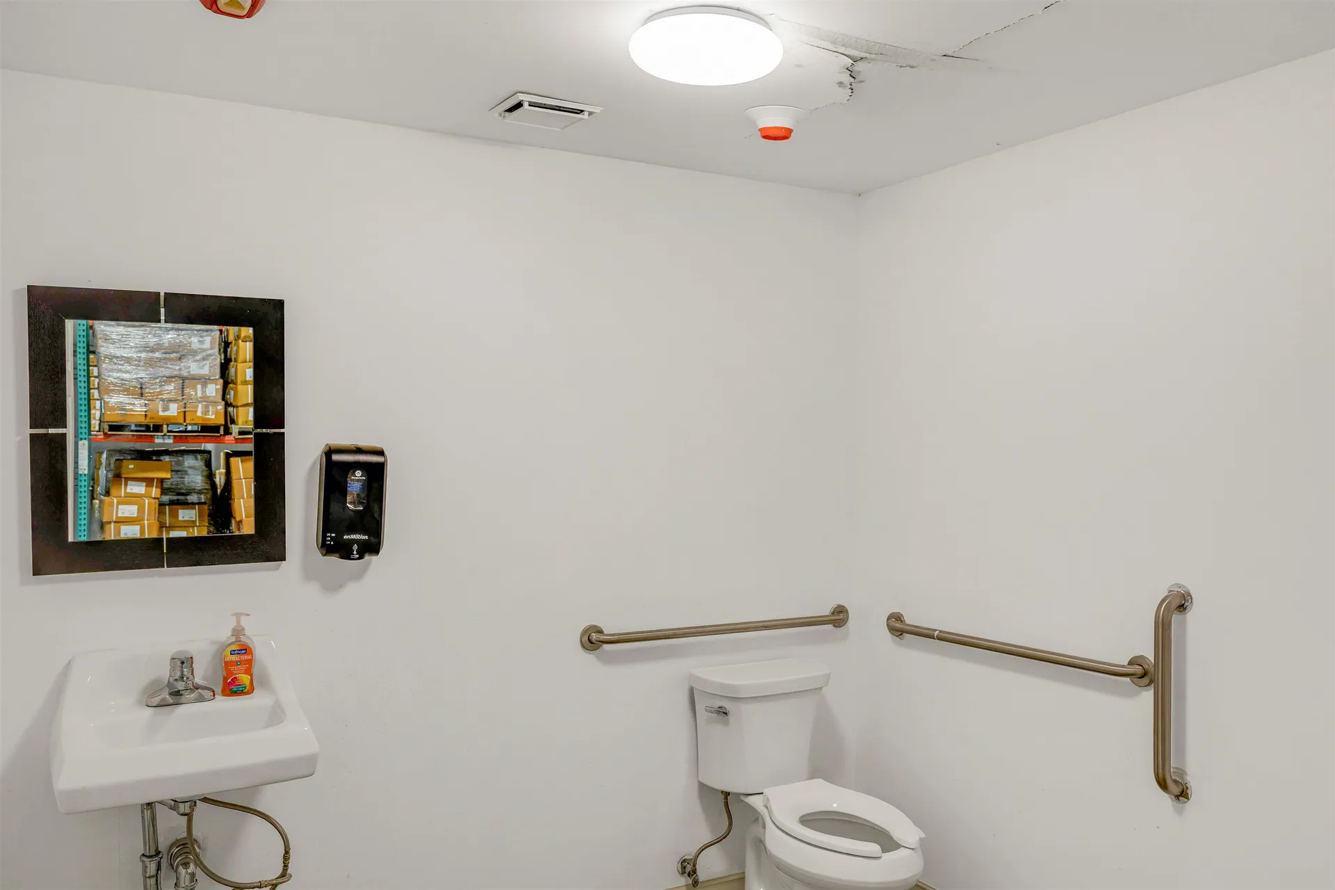 34 Route 125 Kingston NH 03848