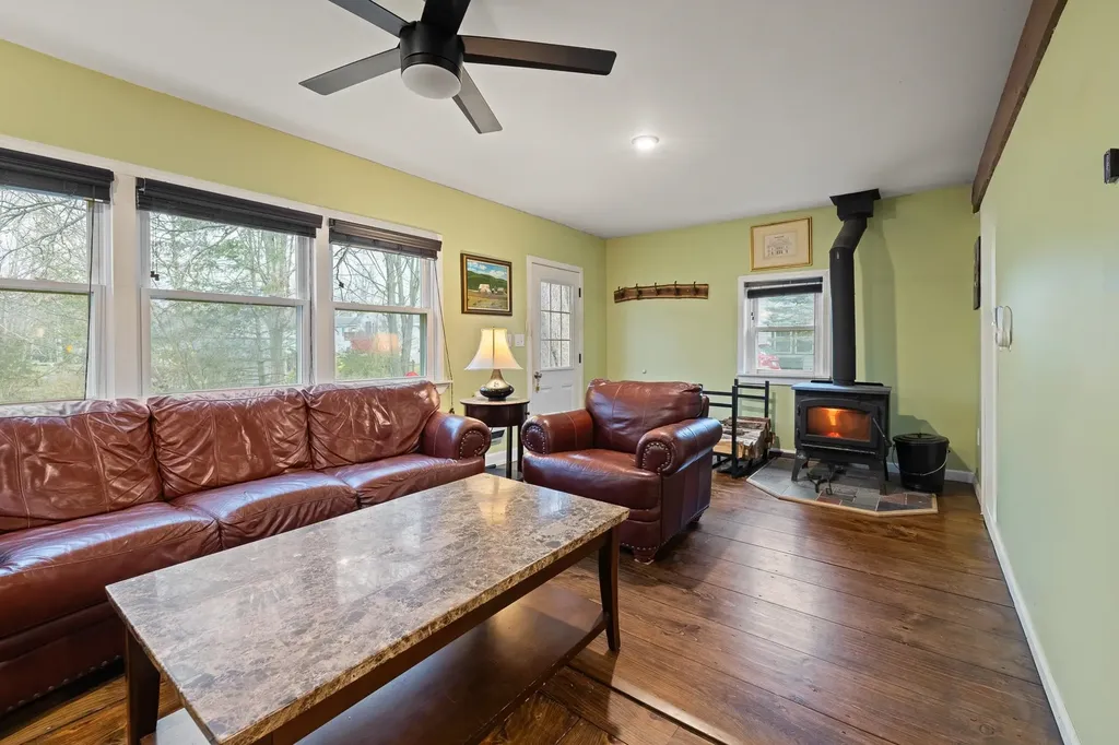 5406 - 5408 Main Street Manchester VT 05255