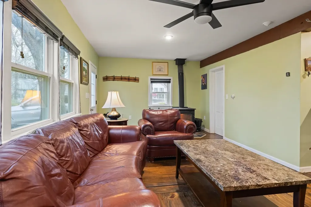 5406 - 5408 Main Street Manchester VT 05255