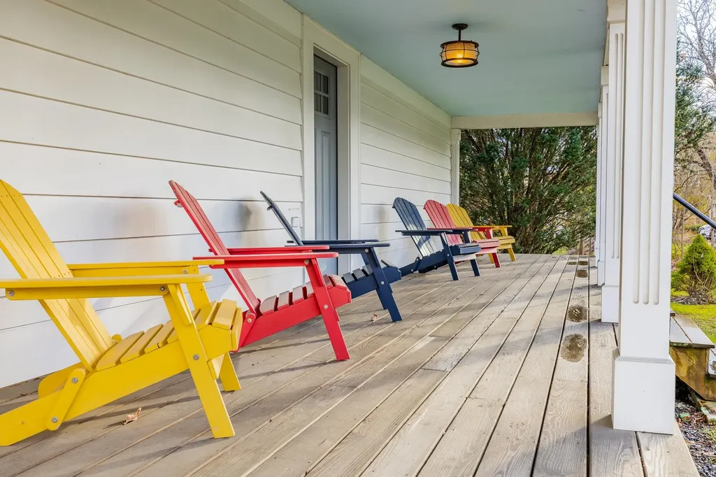 5406 - 5408 Main Street Manchester VT 05255