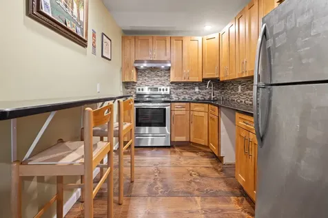 5406 - 5408 Main Street Manchester VT 05255