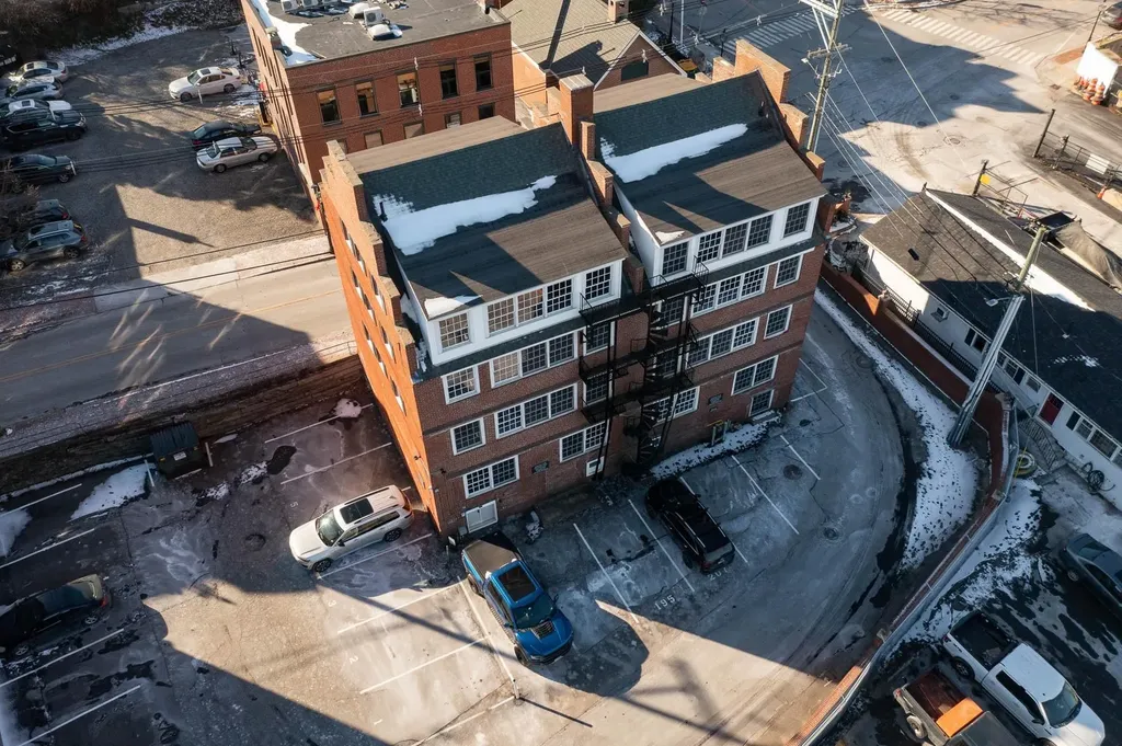 205 Market Street Portsmouth NH 03801