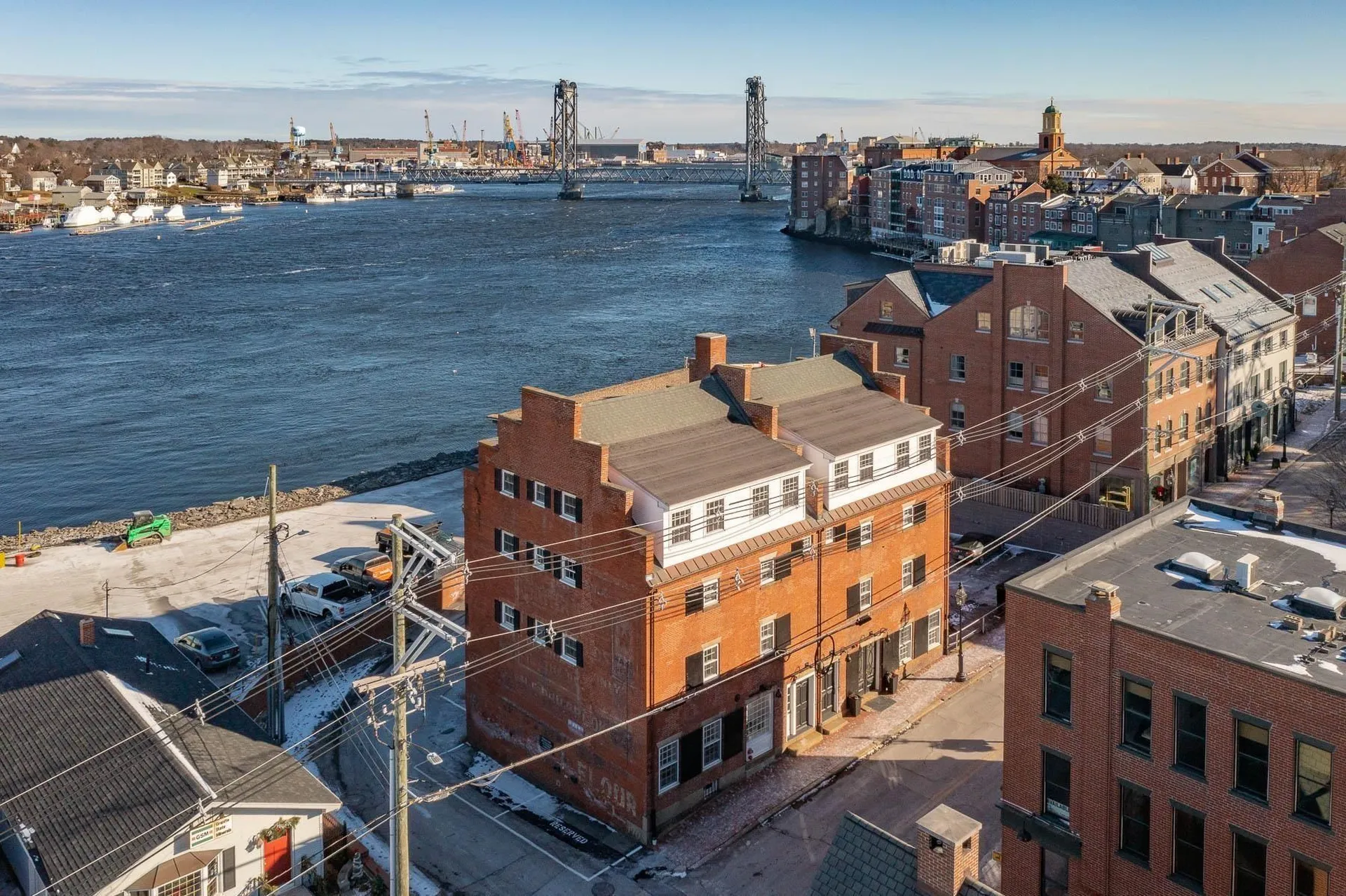 205 Market Street Portsmouth NH 03801