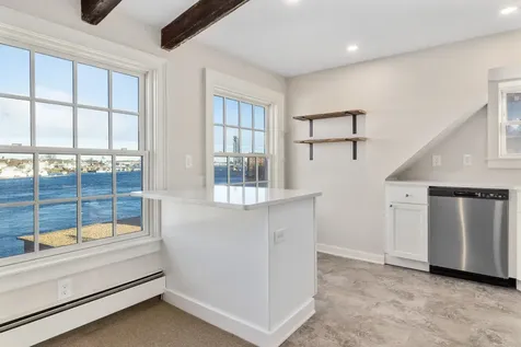 205 Market Street Portsmouth NH 03801