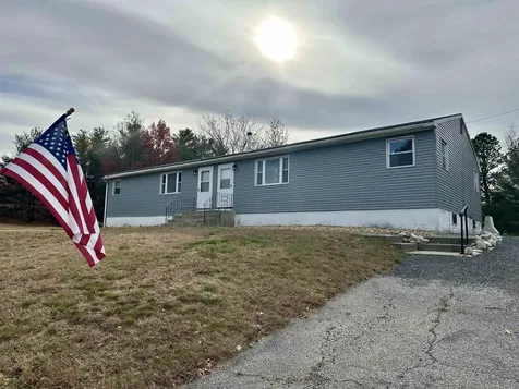 4 Monroe Drive Hudson NH 03051