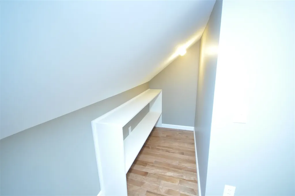 16 Central Street Bristol NH 03222