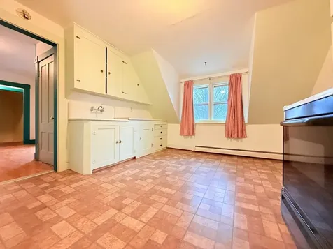 33 Cottage Avenue Springfield VT 05156