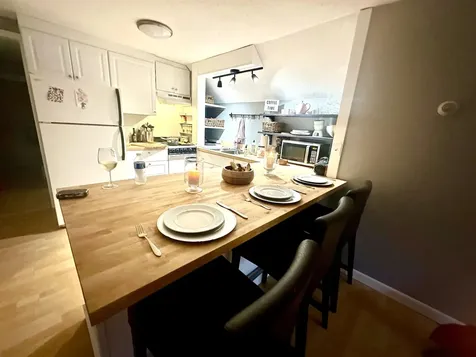 14/16 Summarsell Drive Hartland VT 05048