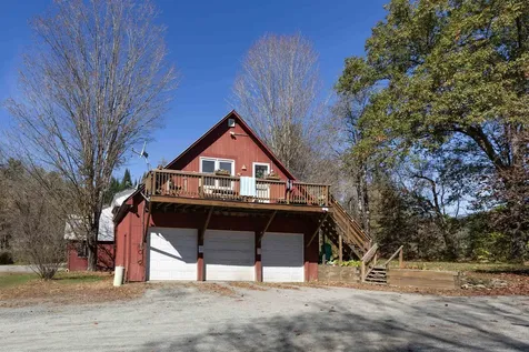 14/16 Summarsell Drive Hartland VT 05048